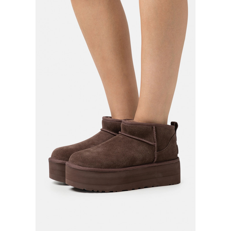 Женские Угги UGG Classic Ultra Mini Platform Chocolate