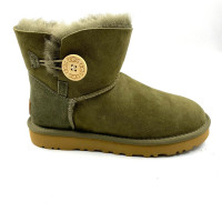 UGG Mini Bailey Button II Olive