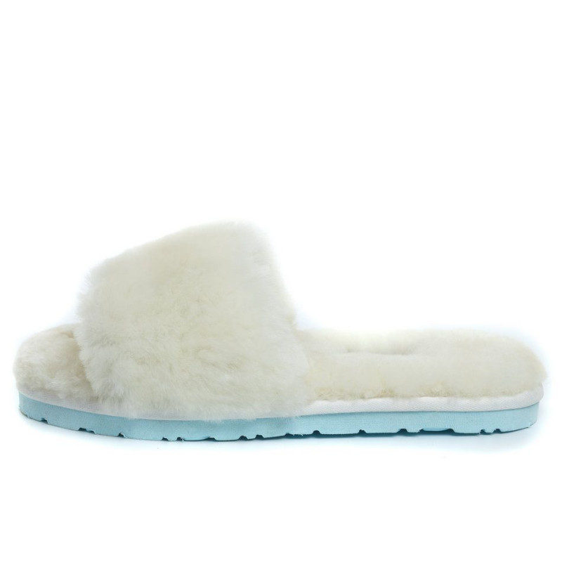 Женские тапочки UGG Fluff Slide Slippers White