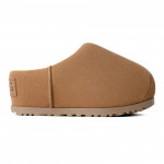 UGG Pumped Slide Chestnut