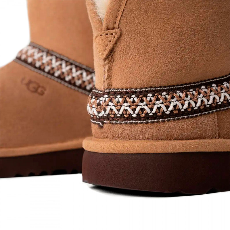 Женские Угги UGG Classic Mini Crescent Chestnut