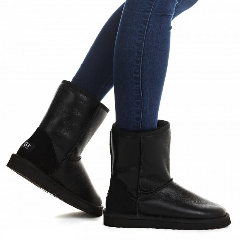 Женские Угги UGG Classic Short Metallic Black