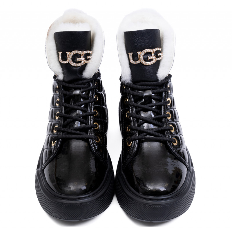 Женские Ботинки UGG Shanti Lockable Black