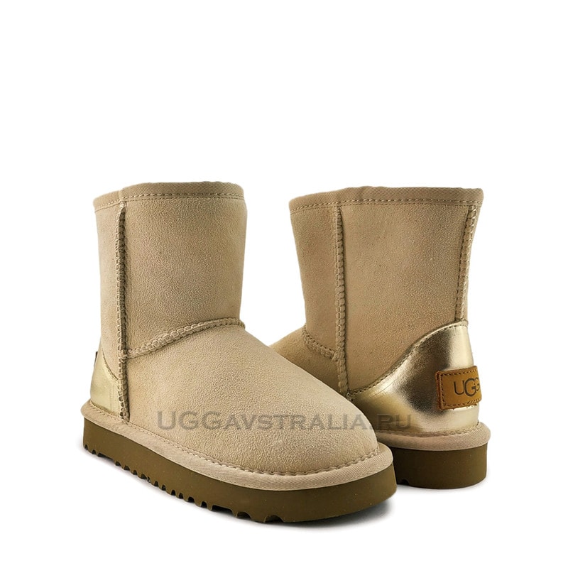 Ugg classic short ii outlet metallic